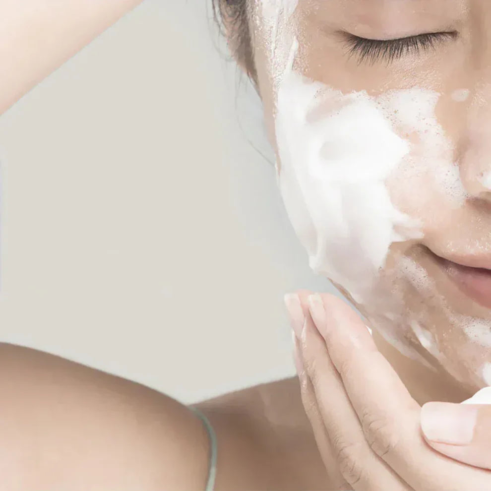 Exfoliators & Peels – Scrubs, AHA/BHA exfoliants & peeling gels